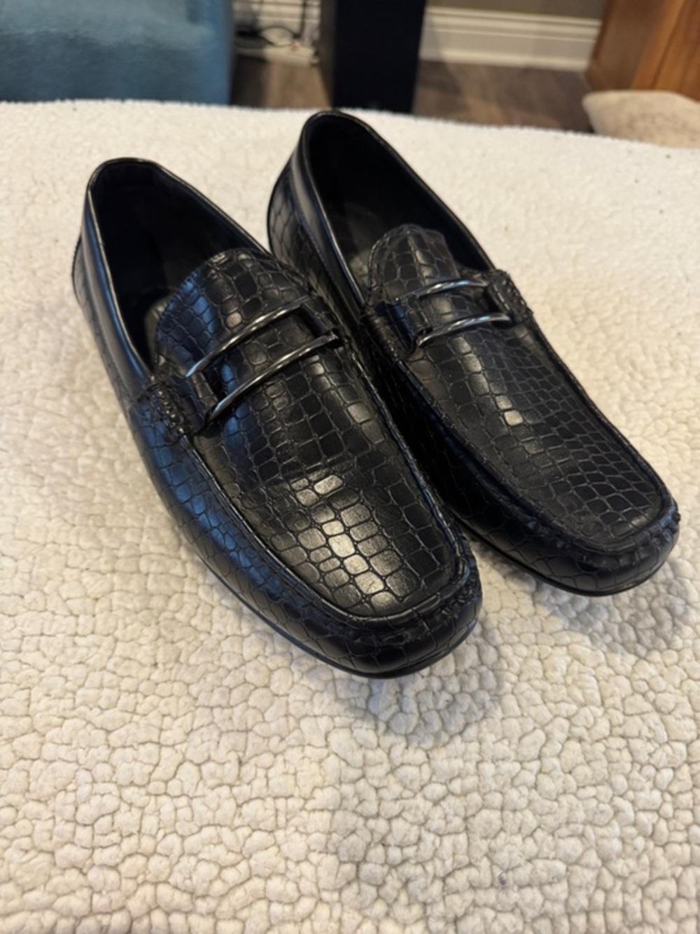 Stacy Adams Black Croc-Embossed Slip-On Loafers